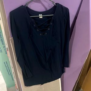 Old navy women’s medium navy casual shirt